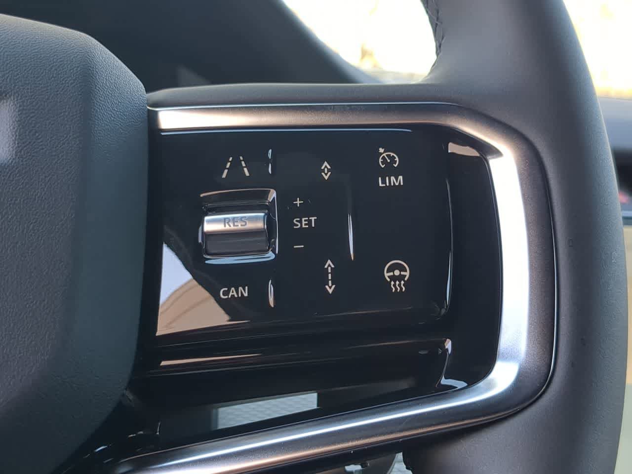 New 2026 Land Rover Discovery Sport Landmark AWD/4WD image 26