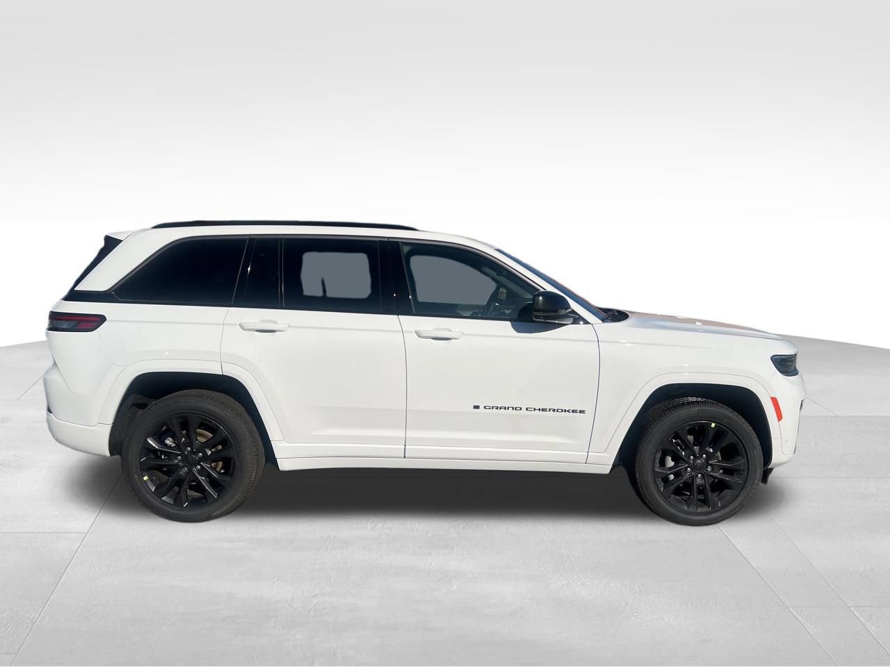 New 2026 Jeep Grand Cherokee Limited AWD/4WD image 6