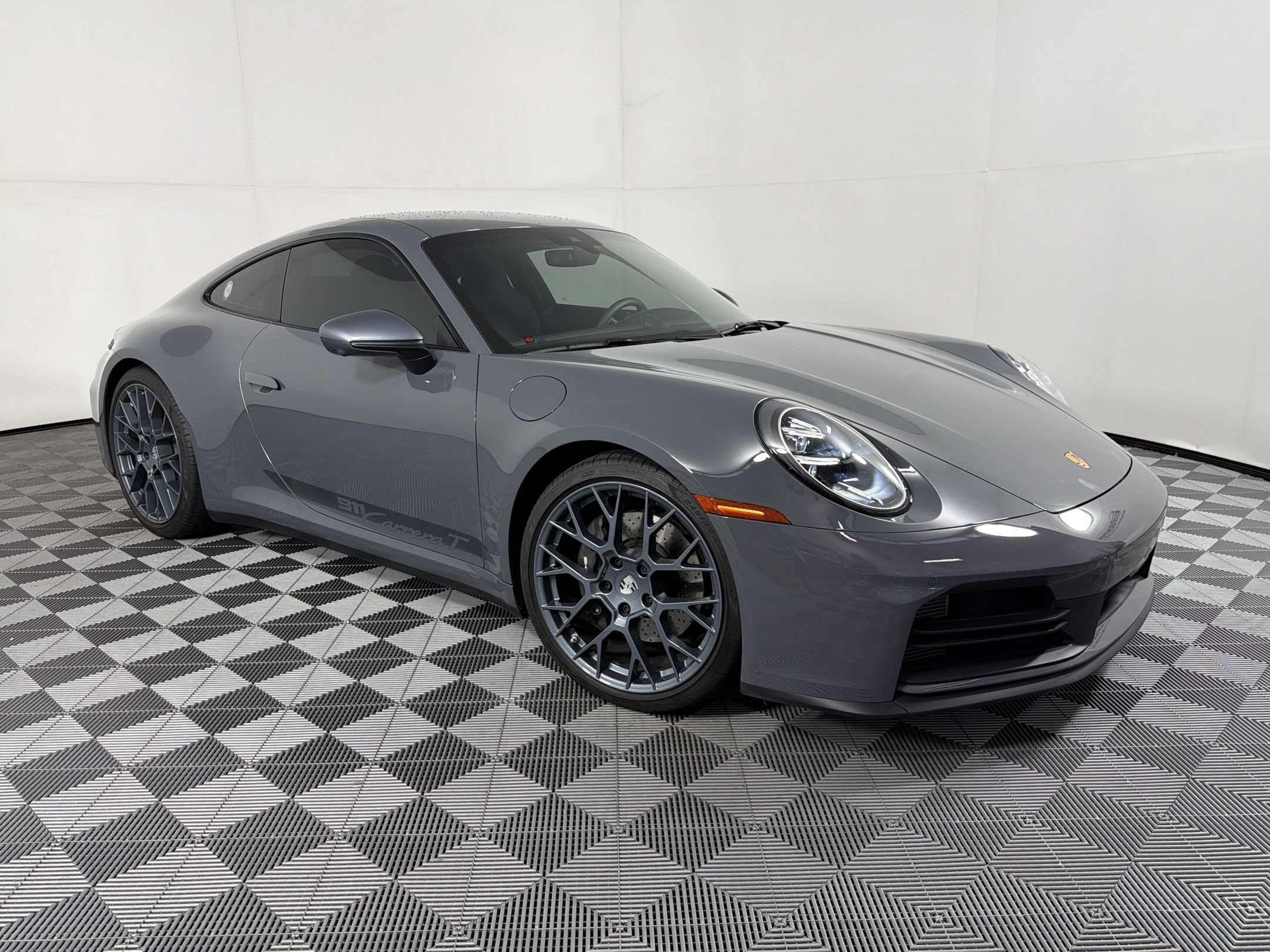 Certified 2025 Porsche 911 Carrera T RWD image 7