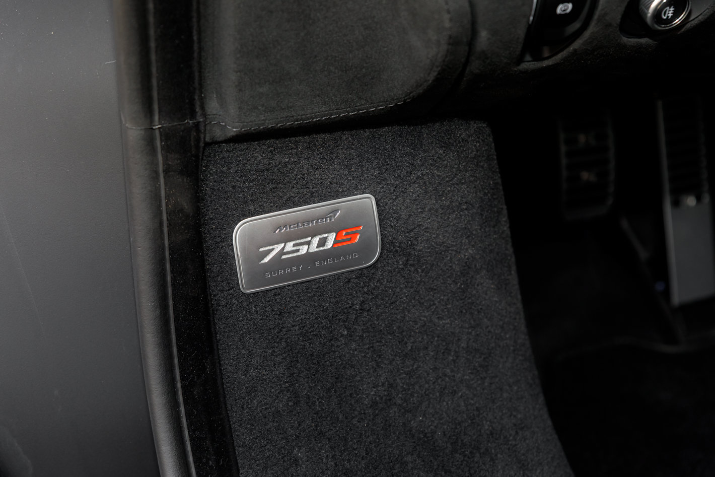 Used 2027 McLaren 750S RWD image 16