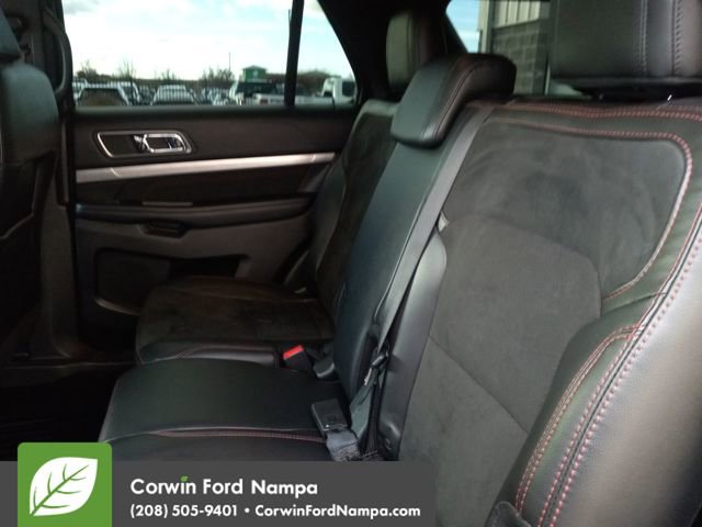 Used 2018 Ford Explorer XLT w/ Equipment Group 202A image 25