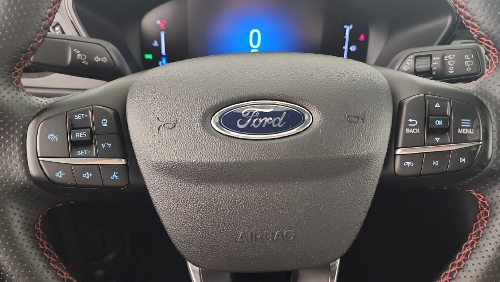 Used 2024 Ford Escape ST-Line w/ Tech Pack #1 AWD/4WD image 12