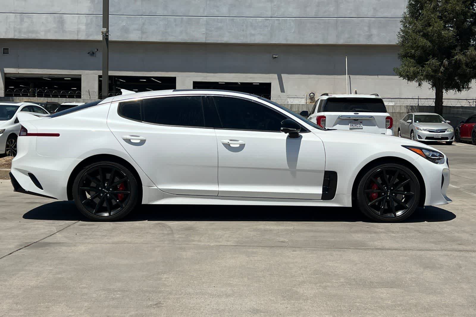 Used 2022 Kia Stinger GT2 w/ Scorpion Package RWD image 9