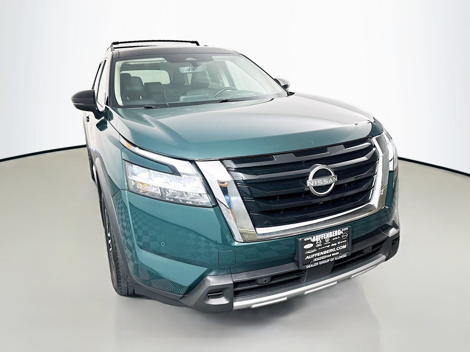 Used 2023 Nissan Pathfinder Platinum w/ Cargo Package