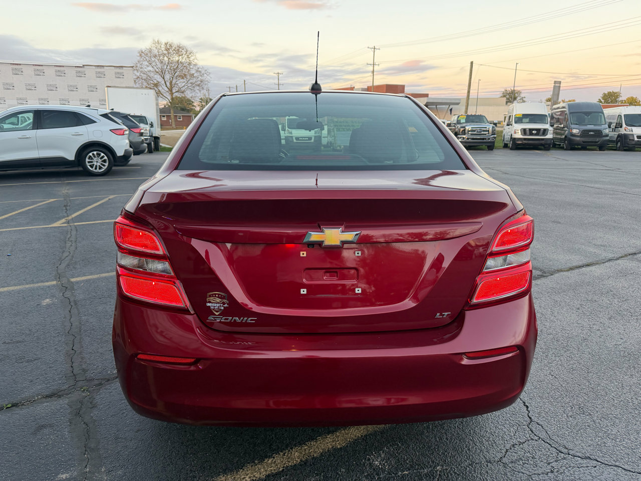 Used 2018 Chevrolet Sonic LT w/ Convenience Package image 4