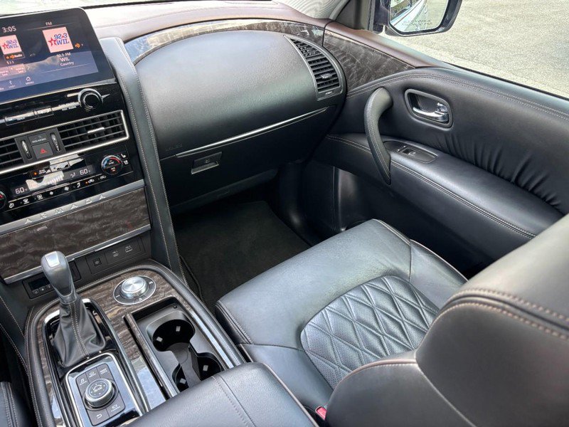 Used 2023 Nissan Armada Platinum w/ Captain's Chairs Package AWD/4WD image 17