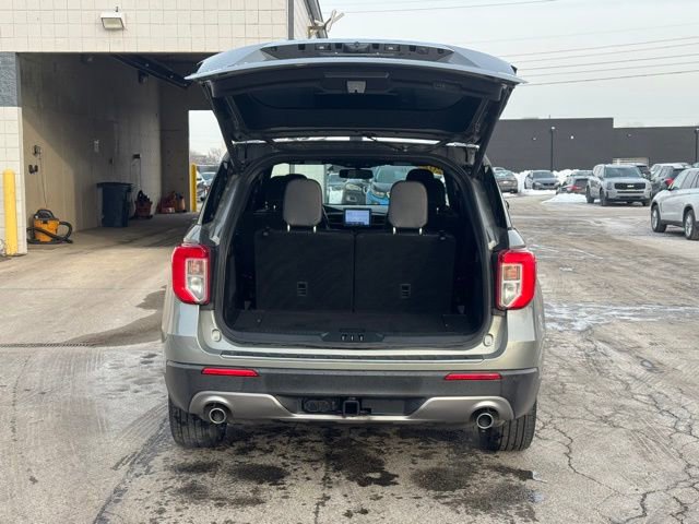 Used 2020 Ford Explorer Limited w/ Class III Trailer Tow Package image 35