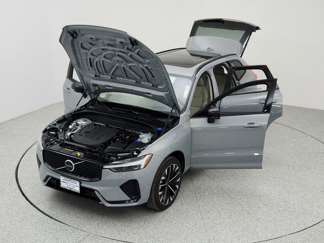 New 2026 Volvo XC60 B5 Ultra w/ Protection Package Premier image 33