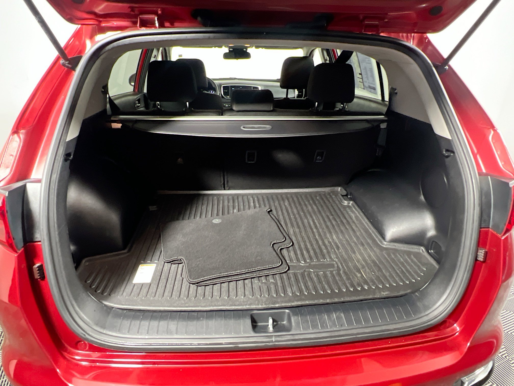 Used 2021 Kia Sportage LX image 31