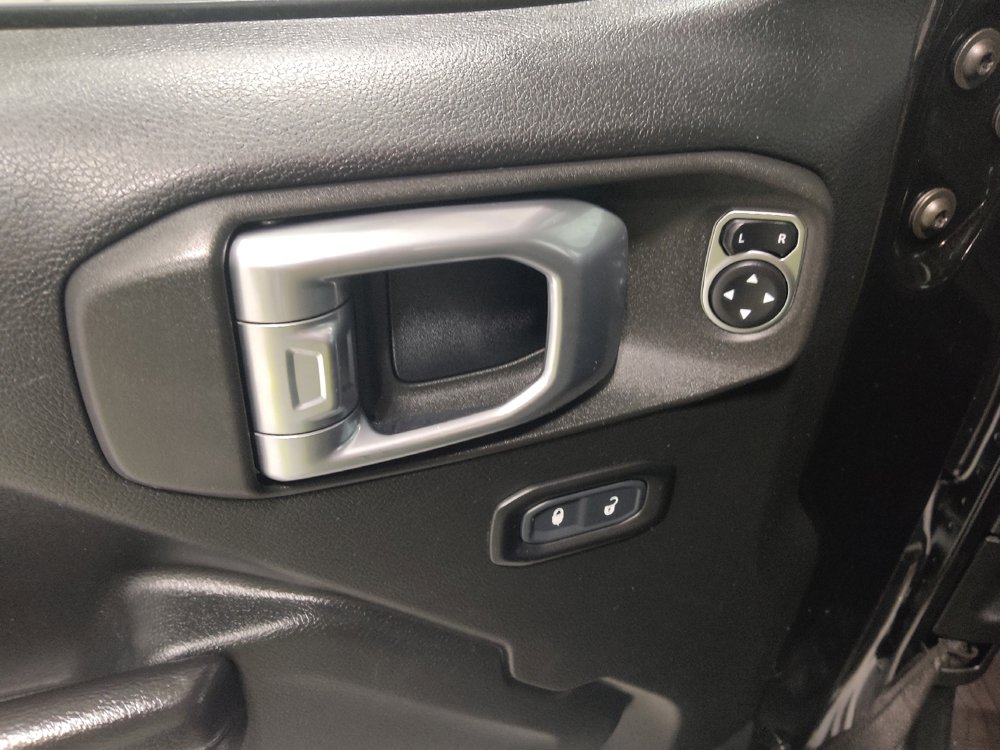 Used 2020 Jeep Wrangler Unlimited Sport S w/ Sun And Sound Package AWD/4WD image 27