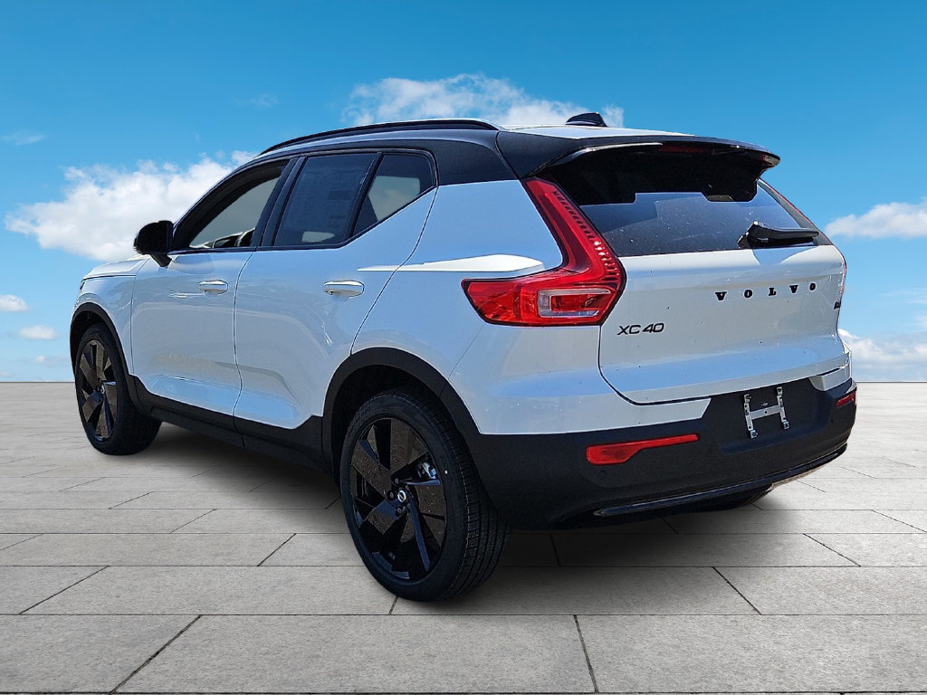 New 2026 Volvo XC40 B5 Ultra w/ Protection Package Premier AWD/4WD image 5