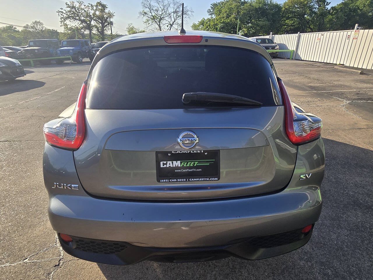 Used 2017 Nissan Juke SV w/ Technology Package FWD image 11