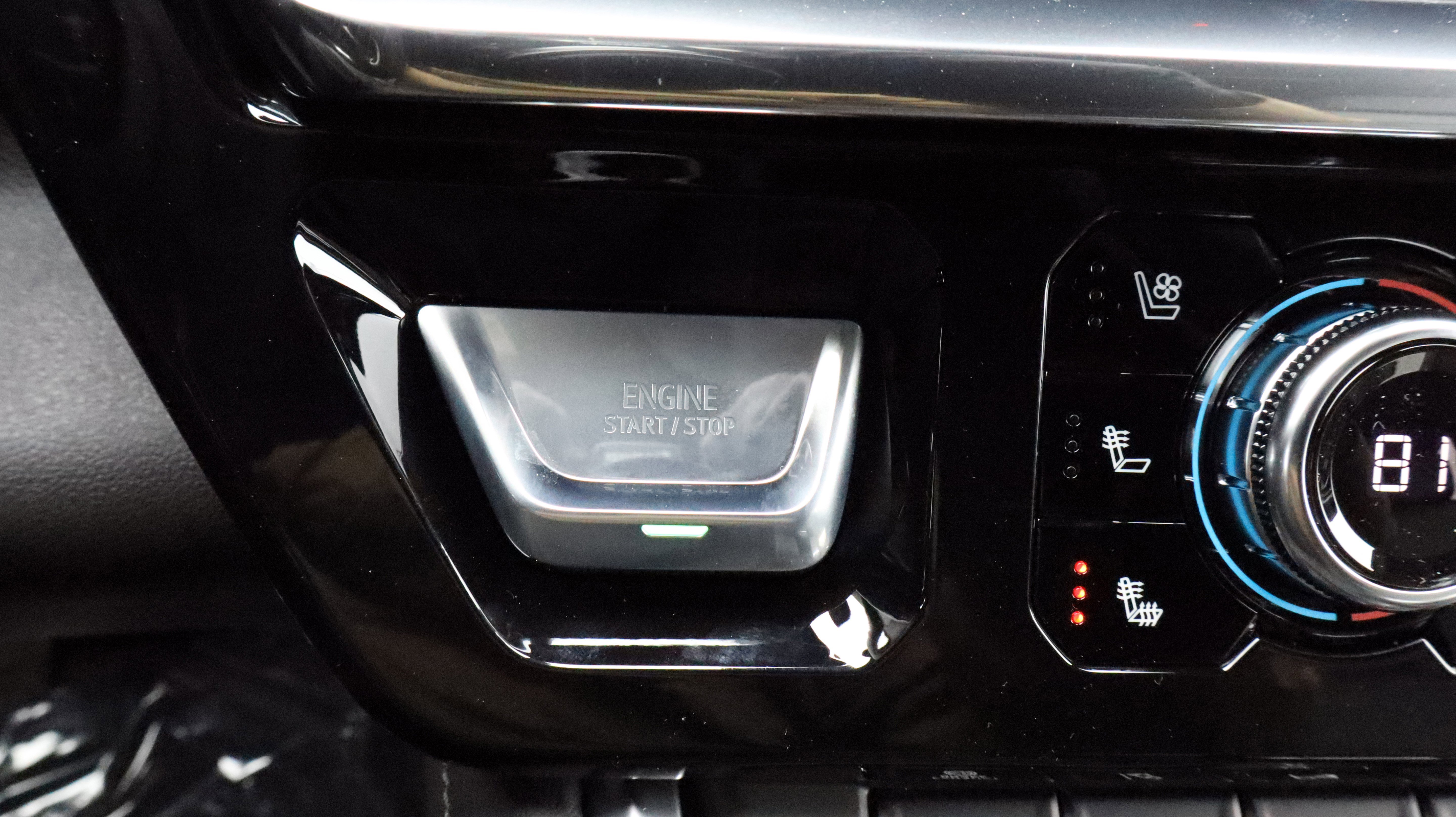 New 2026 GMC Sierra 2500 Denali w/ Denali Reserve Package image 21