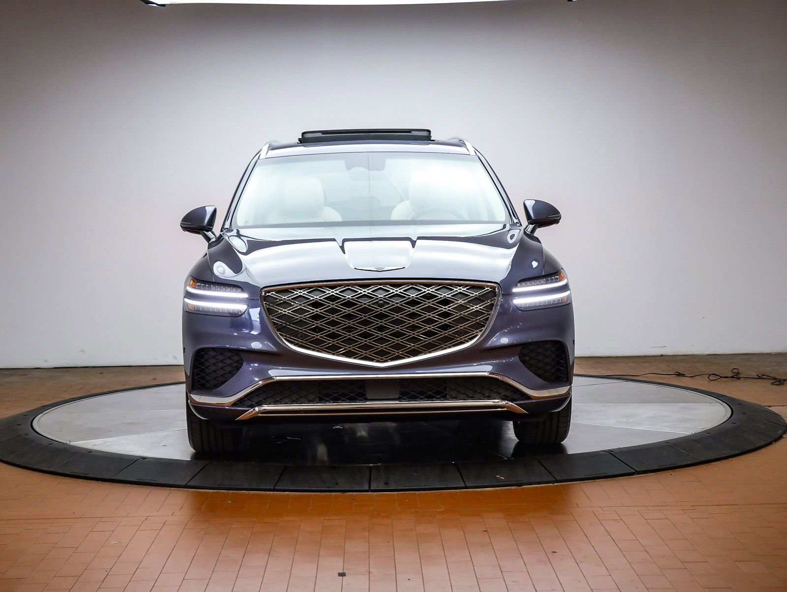 Used 2026 Genesis GV70 2.5T Advanced AWD/4WD image 7
