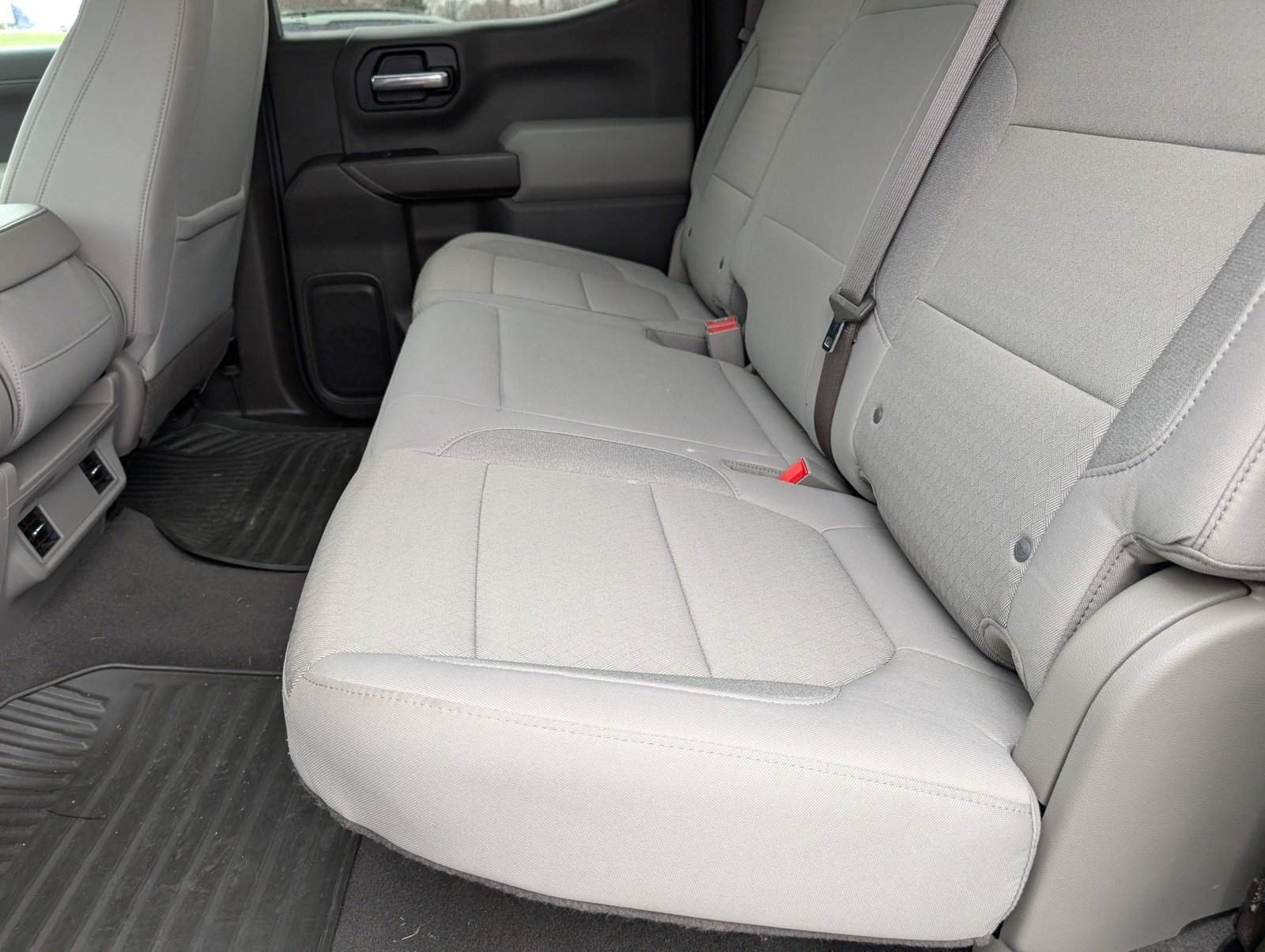 Used 2020 Chevrolet Silverado 1500 LT w/ Bed Protection Package image 8