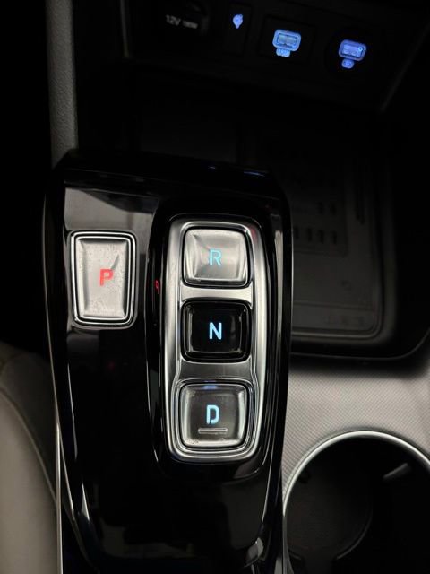 Used 2020 Hyundai Sonata Limited FWD image 25