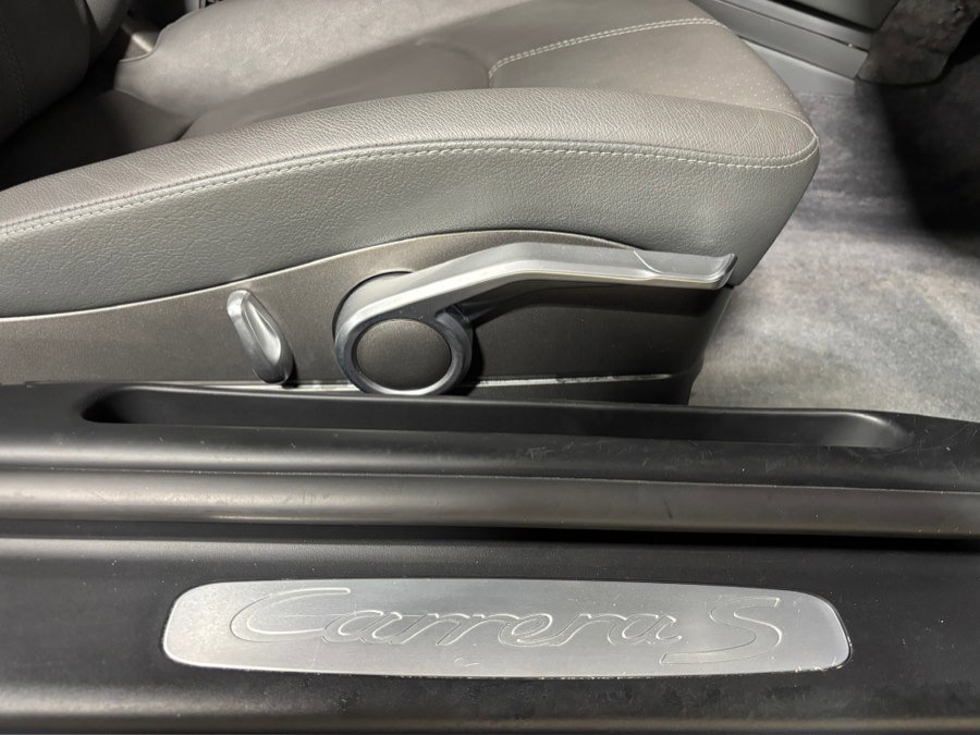 Used 2006 Porsche 911 Carrera S image 34