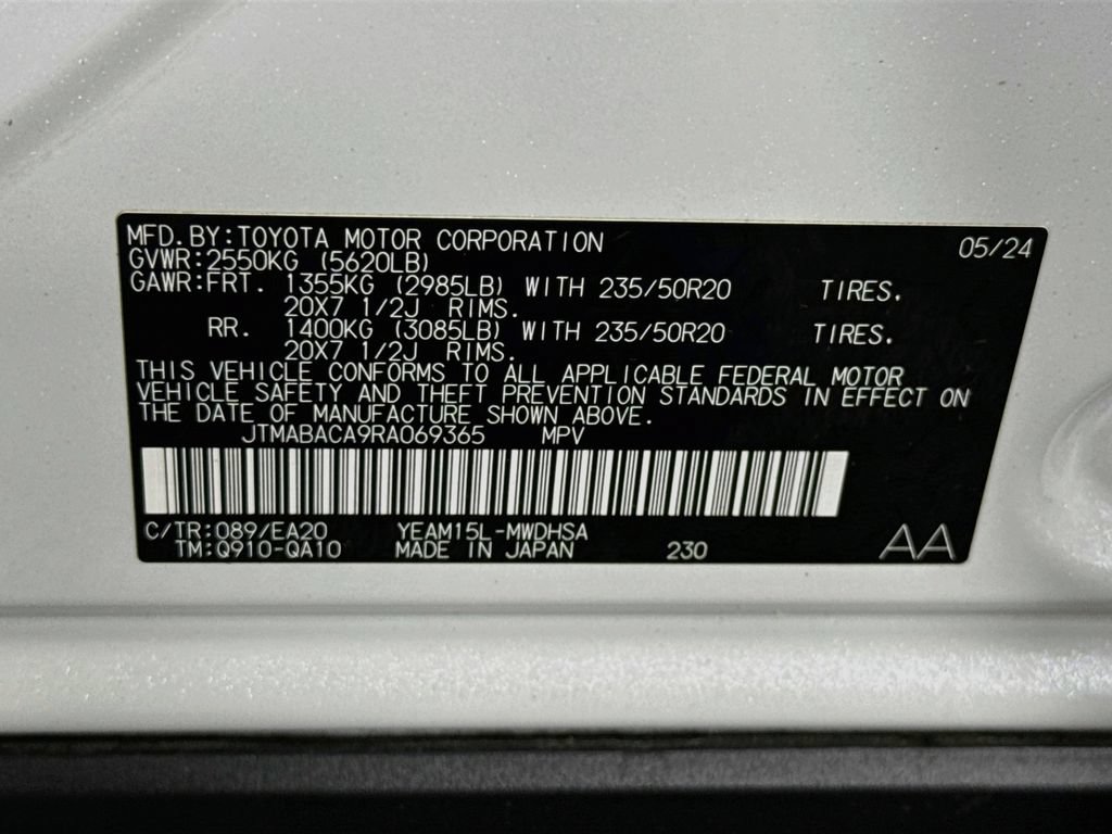 Used 2024 Toyota bZ4X AWD w/ Weather Package image 39