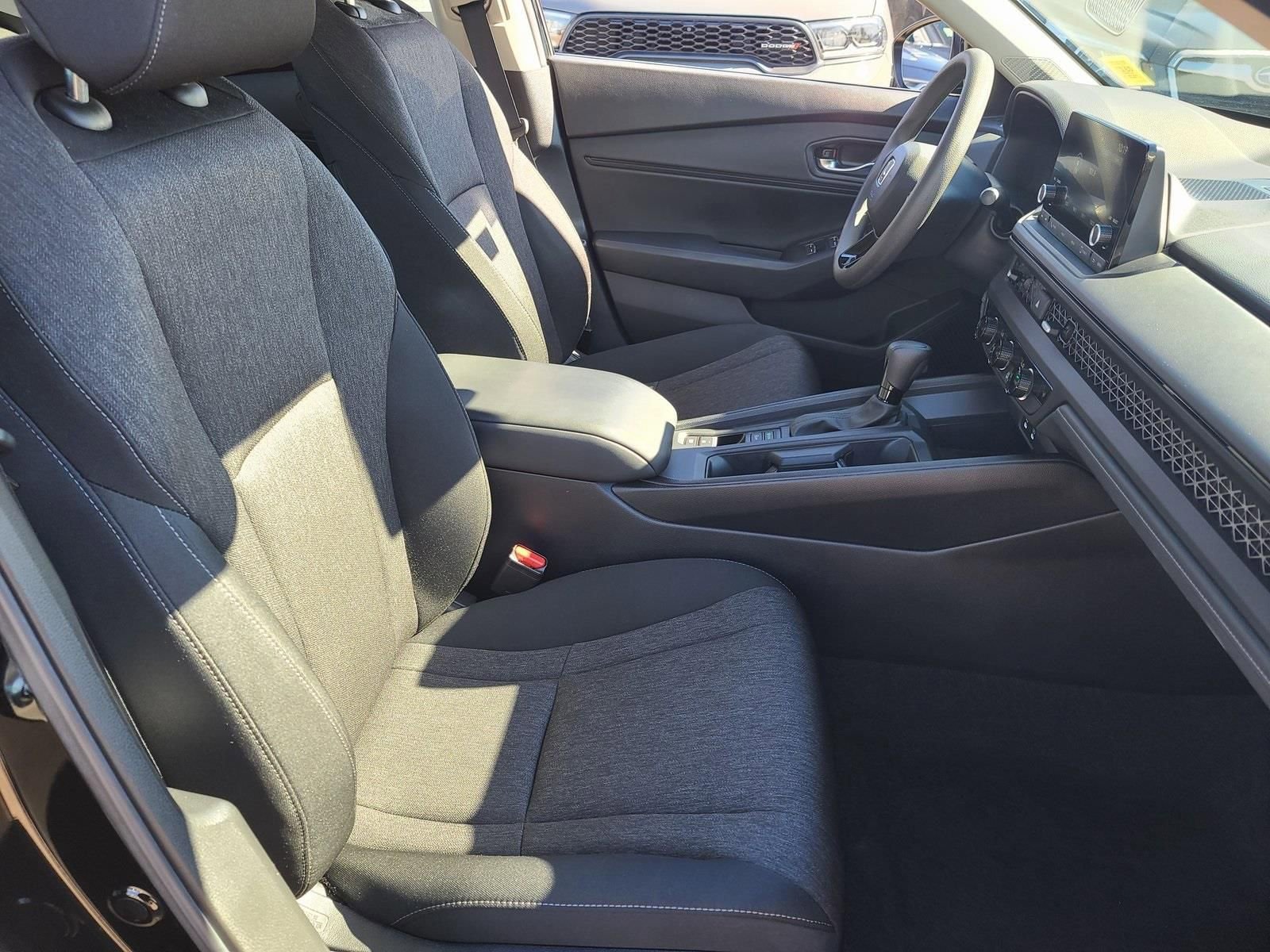 Used 2023 Honda Accord EX image 24