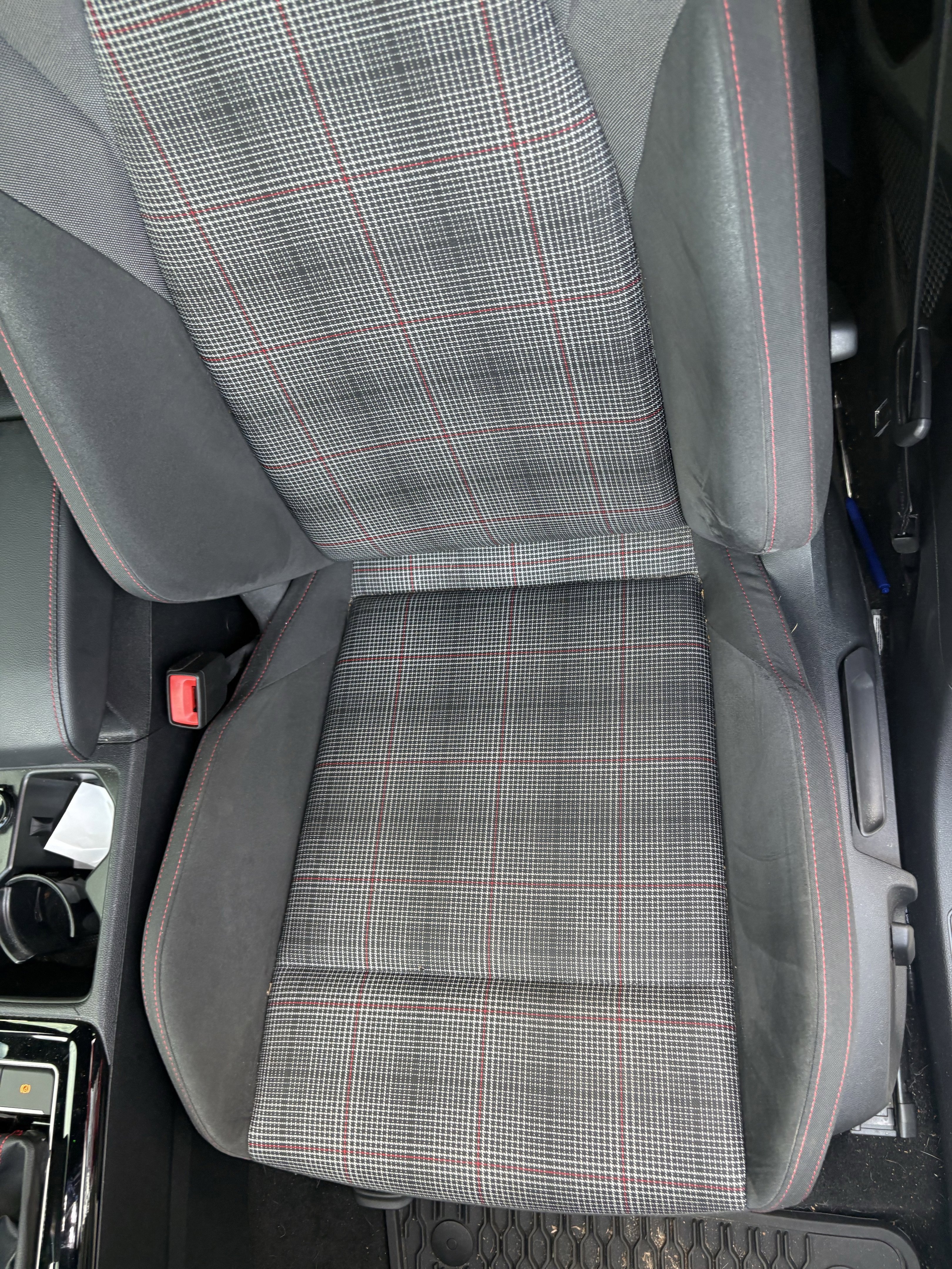 Used 2024 Volkswagen GTI S FWD image 10
