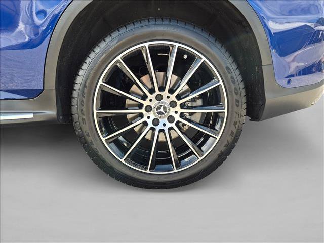 Used 2021 Mercedes-Benz GLC 300 4MATIC image 8