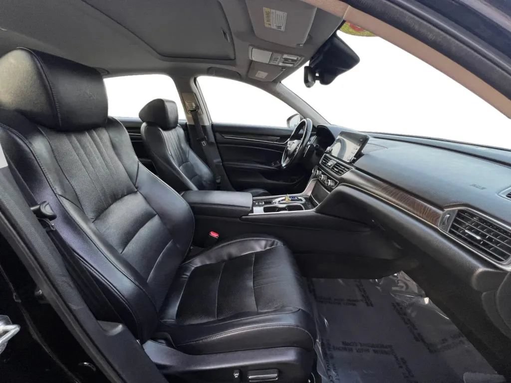 Used 2018 Honda Accord EX-L image 15