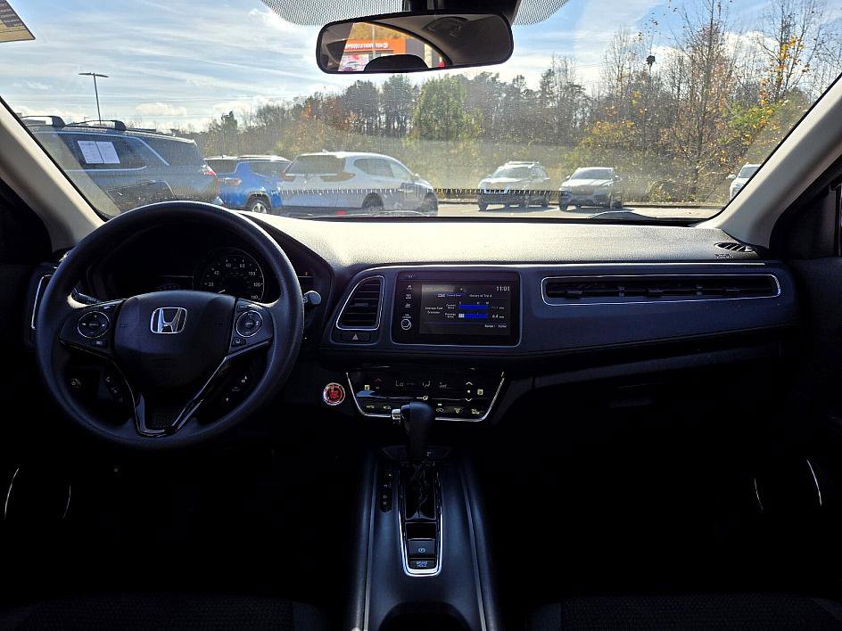 Used 2019 Honda HR-V EX image 11