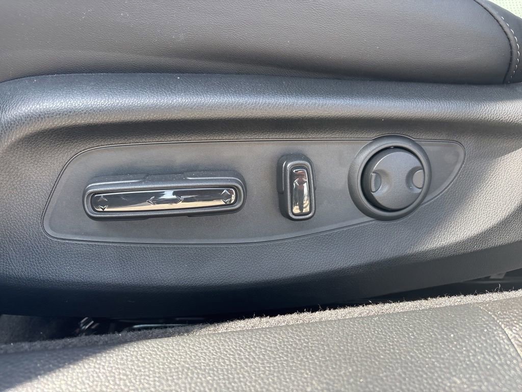 Used 2025 Honda Accord Sport image 17