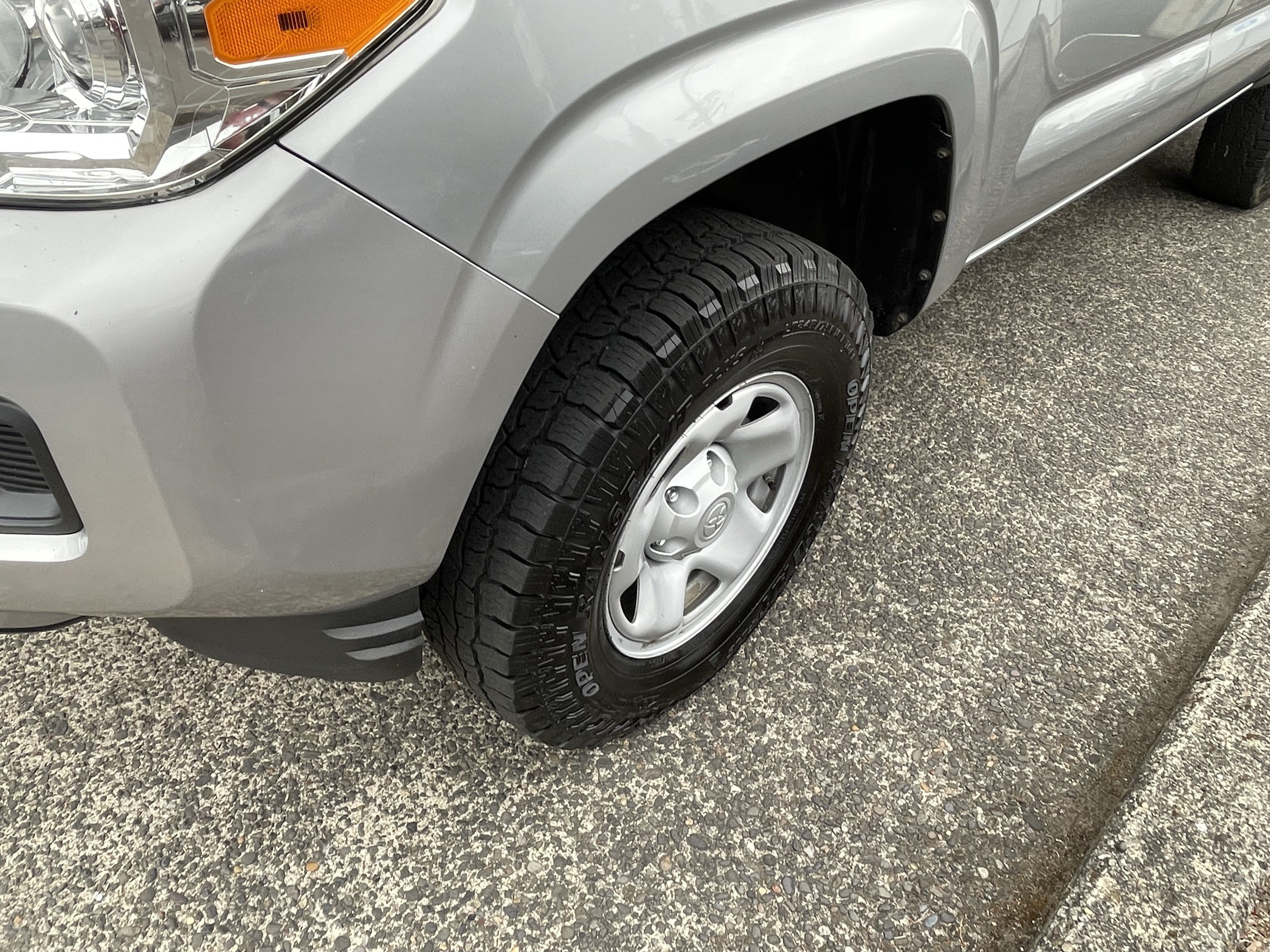Certified 2020 Toyota Tacoma SR AWD/4WD image 9