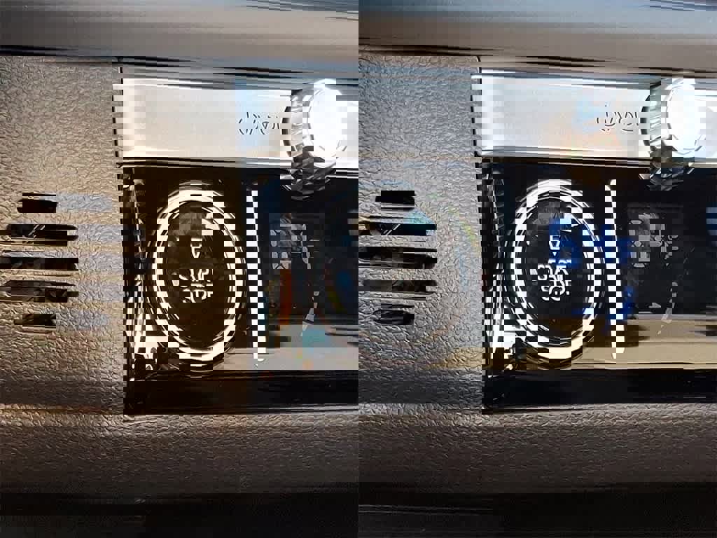 New 2025 Hyundai Ioniq 6 SE image 17