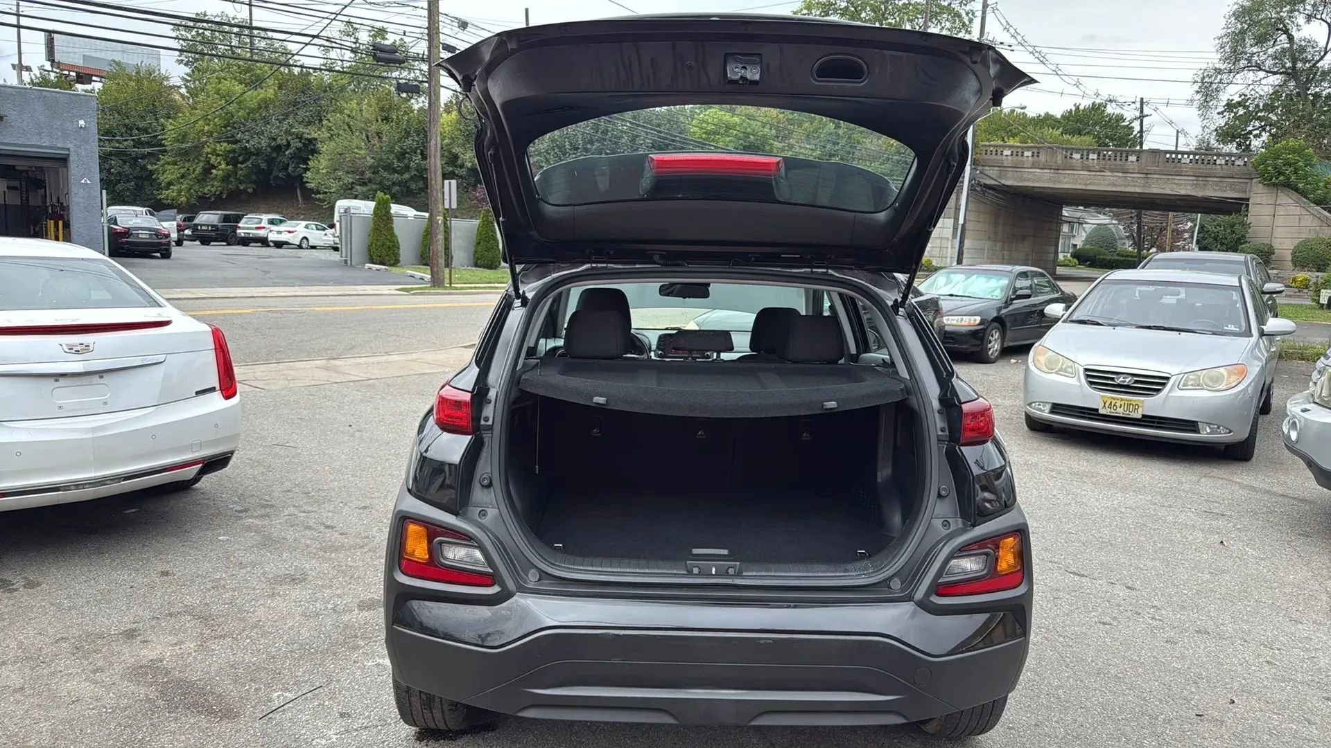 Used 2020 Hyundai Kona SE image 27