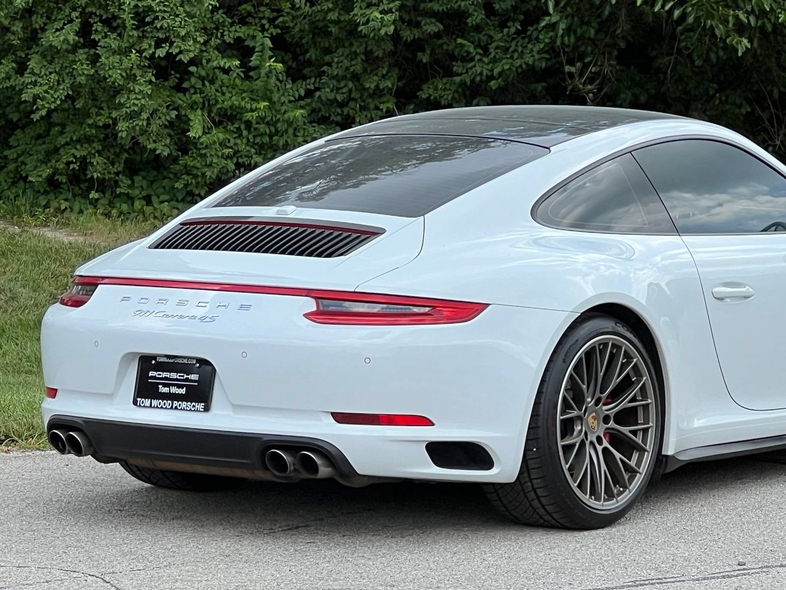 Used 2017 Porsche 911 Carrera 4S AWD/4WD image 10