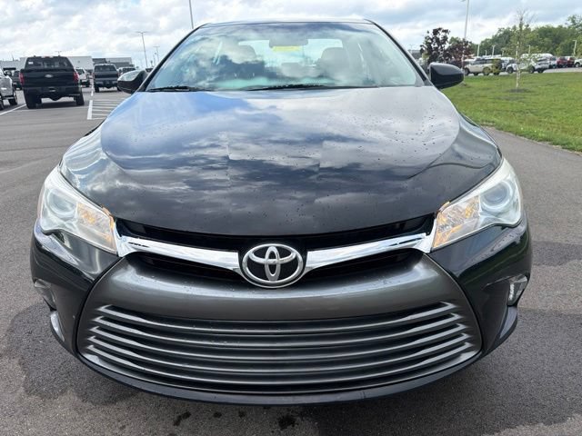 Used 2017 Toyota Camry LE FWD image 3