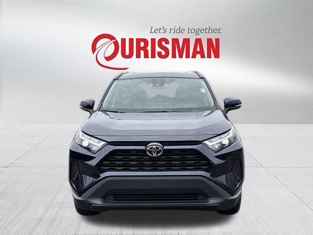 Used 2025 Toyota RAV4 XLE image 6