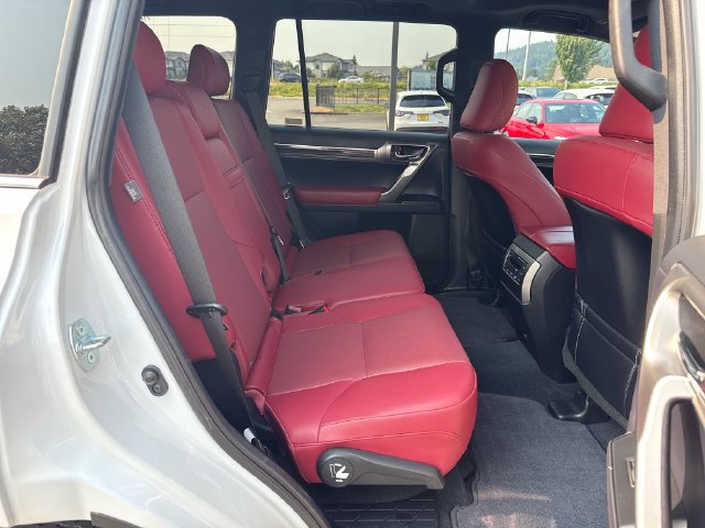 Used 2022 Lexus GX 460 Premium w/ Premium Package AWD/4WD image 12