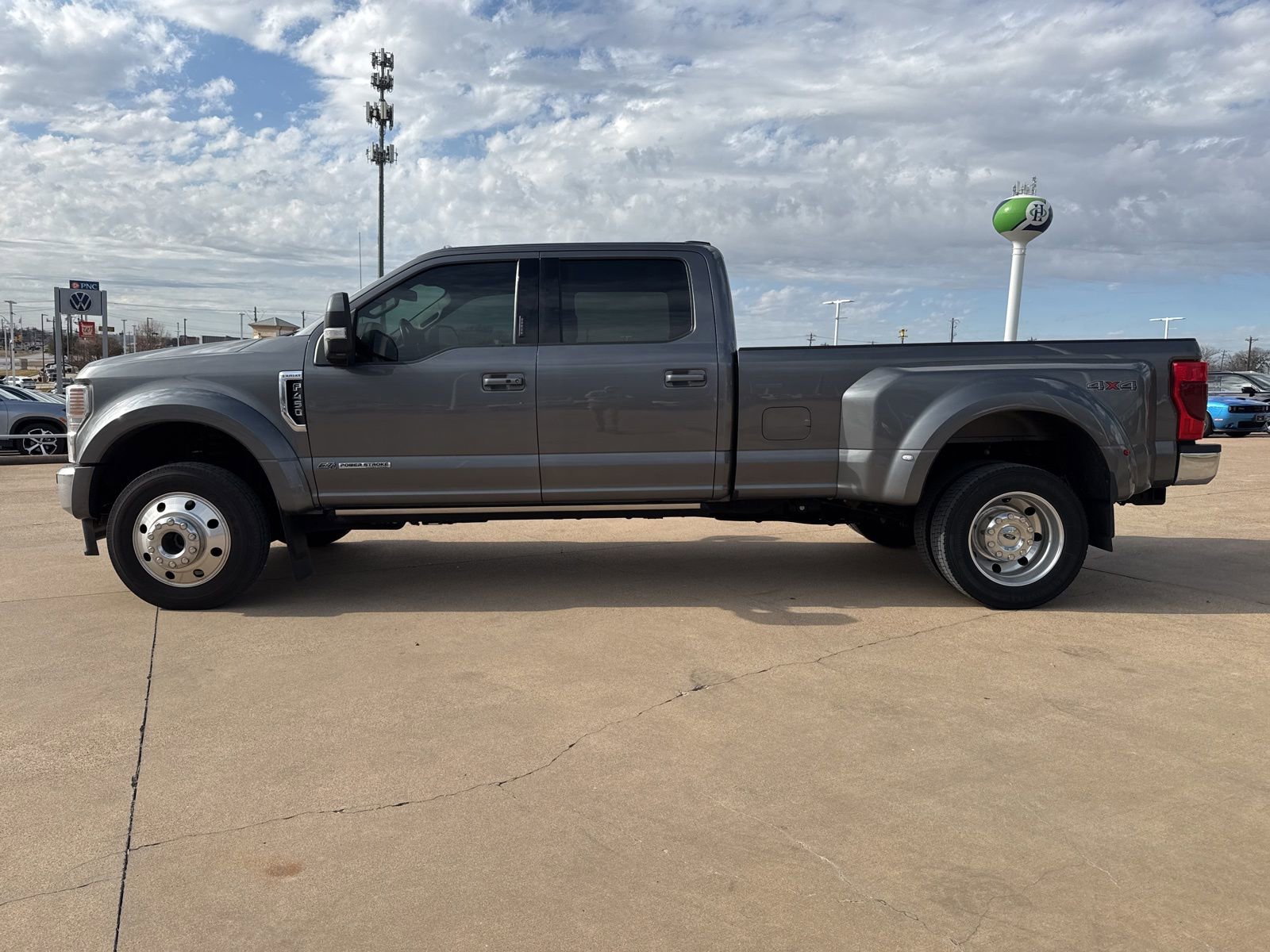 Used 2021 Ford F450 Lariat w/ Lariat Ultimate Package image 4