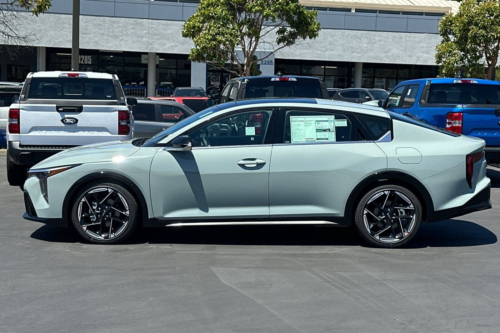 New 2026 Kia K4 GT-Line w/ GT-Line Sunroof Package FWD image 7