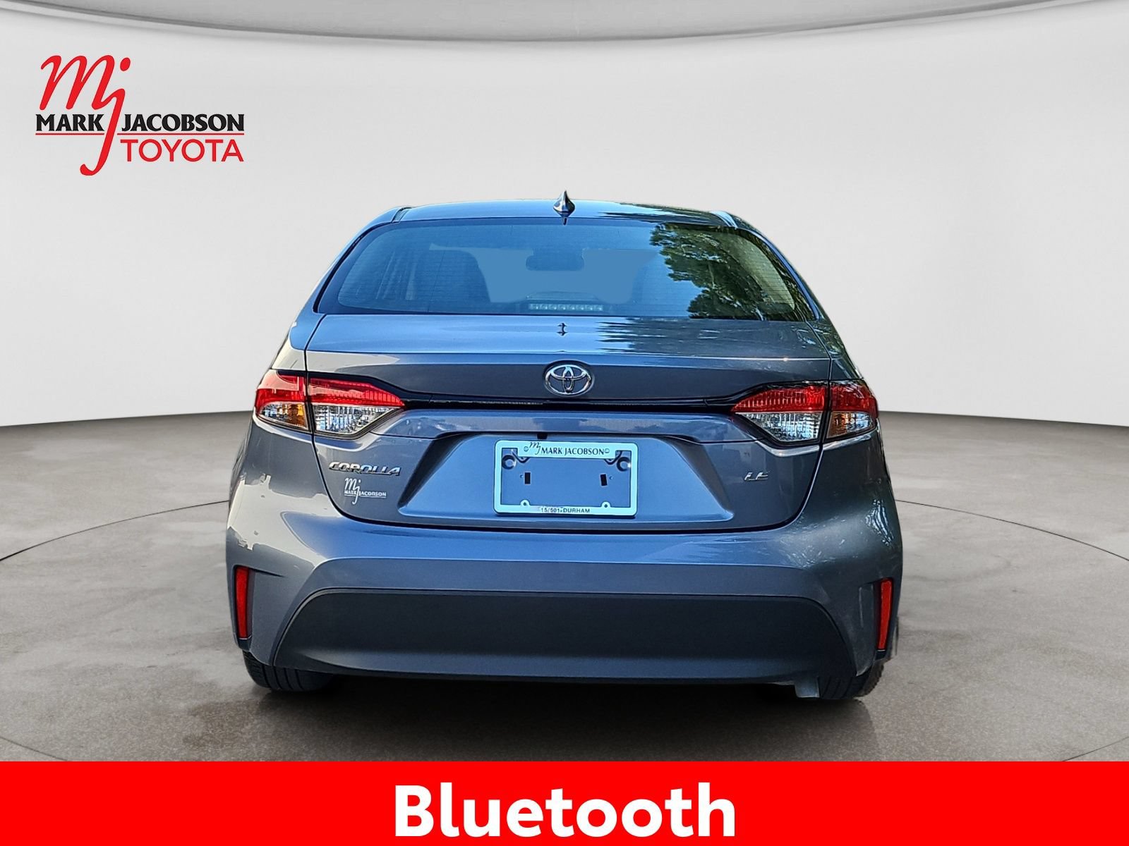 Used 2025 Toyota Corolla LE w/ Convenience Package FWD image 11