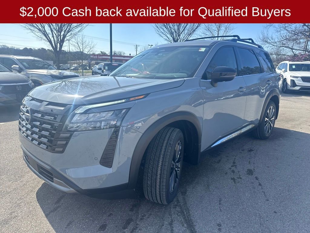 New 2026 Nissan Pathfinder Platinum image 3