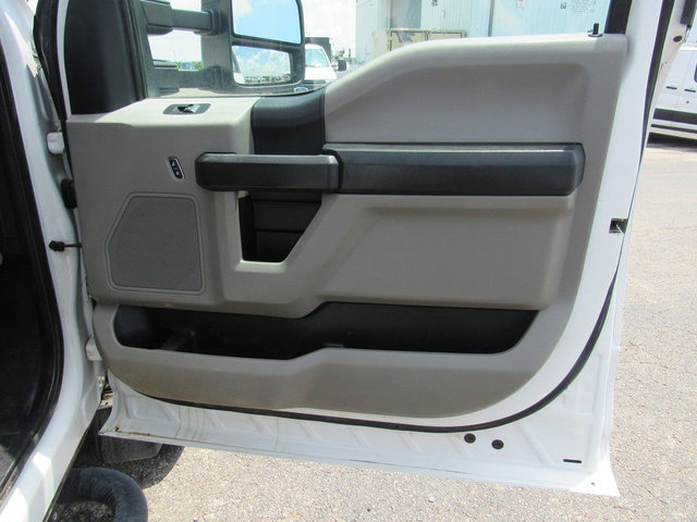 Used 2020 Ford F550 2WD Crew Cab Super Duty image 10