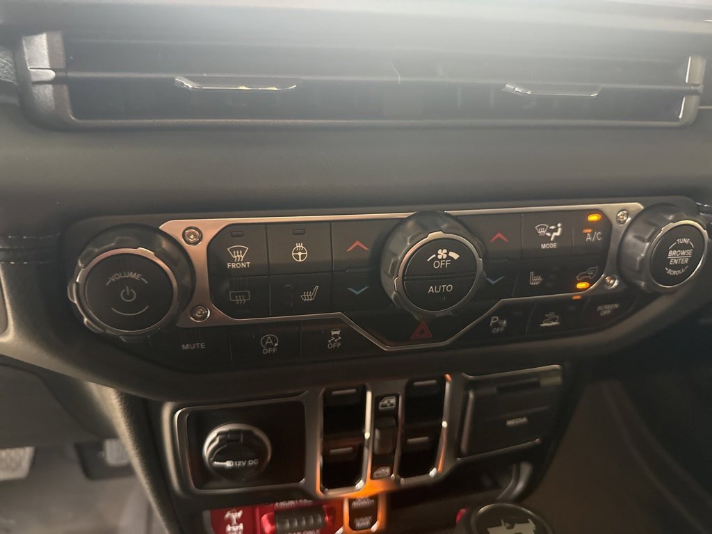 New 2025 Jeep Wrangler Unlimited Rubicon image 12