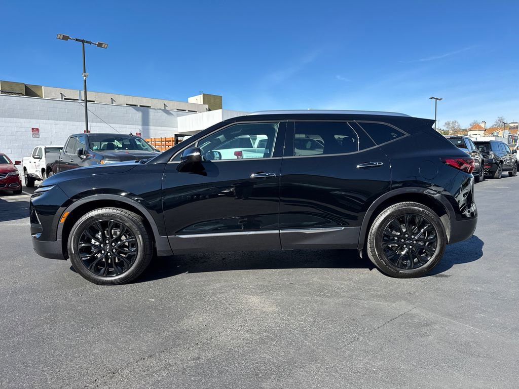 Used 2025 Chevrolet Blazer Premier w/ LPO, Black Sport Package image 7