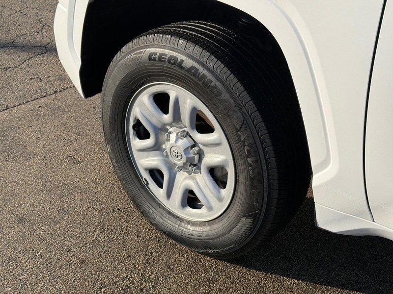 Used 2024 Toyota Tundra SR w/ SR Tow Package image 10