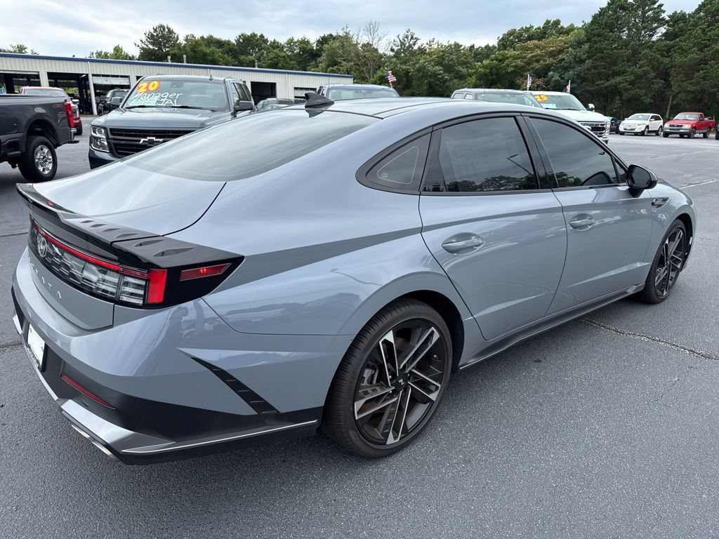 Used 2025 Hyundai Sonata N Line FWD image 2