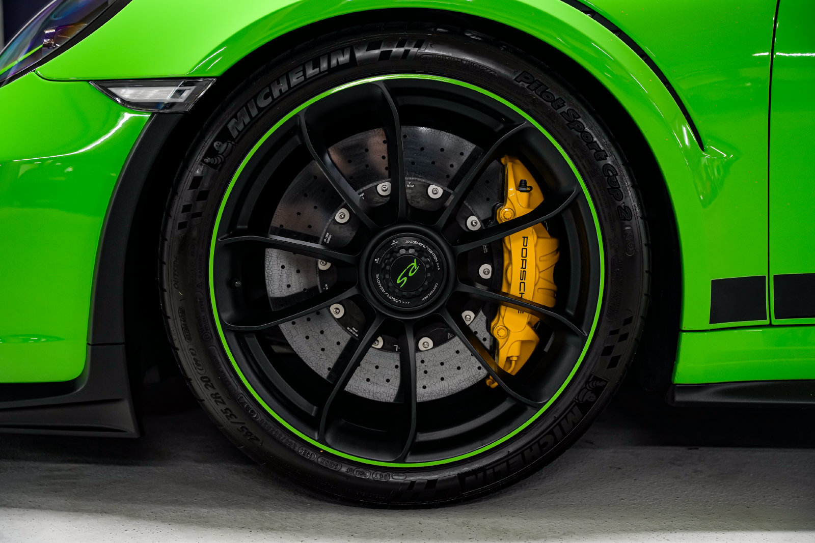 Used 2019 Porsche 911 GT3 RS RWD image 44