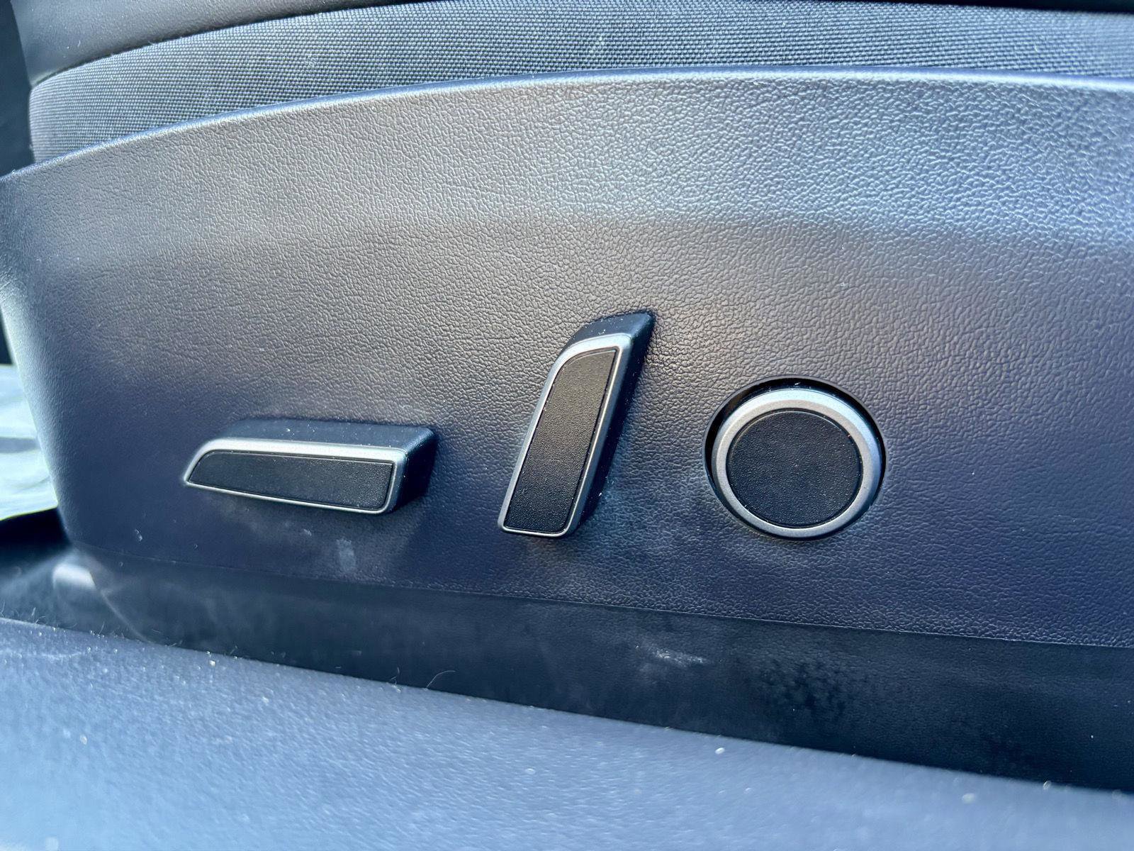 Used 2021 Tesla Model 3 Long Range image 21