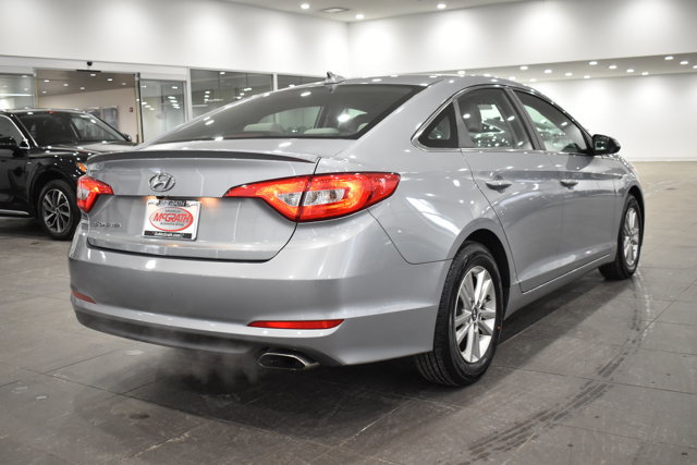 Used 2017 Hyundai Sonata SE image 11