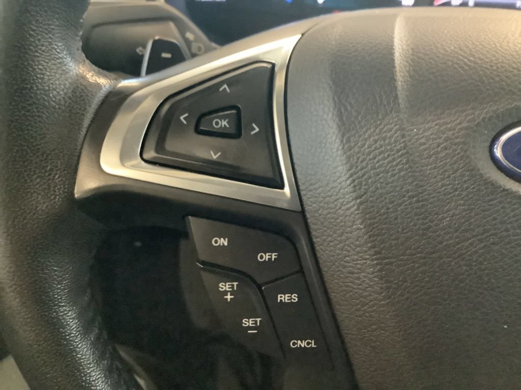 Used 2017 Ford Fusion Titanium FWD image 25