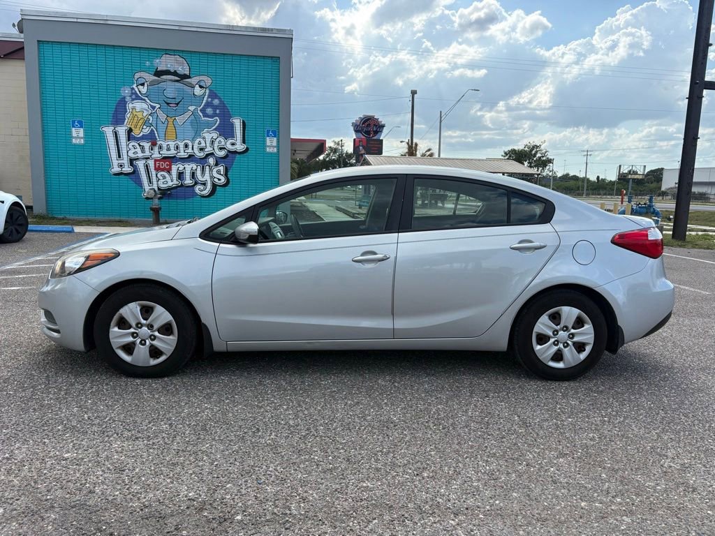 Used 2016 Kia Forte LX FWD image 6