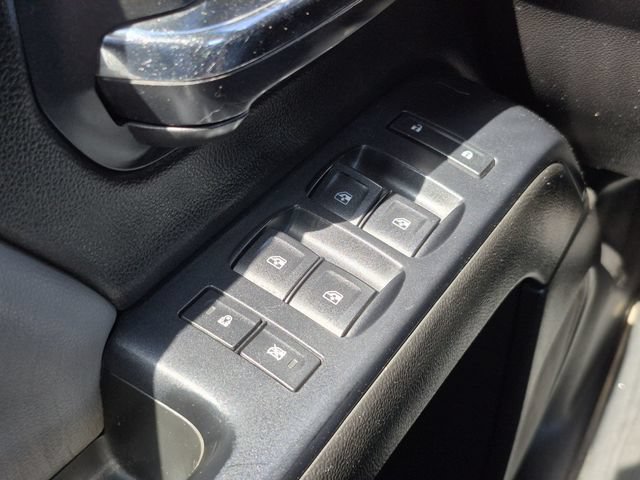Used 2015 Chevrolet Silverado 2500 W/T RWD image 16